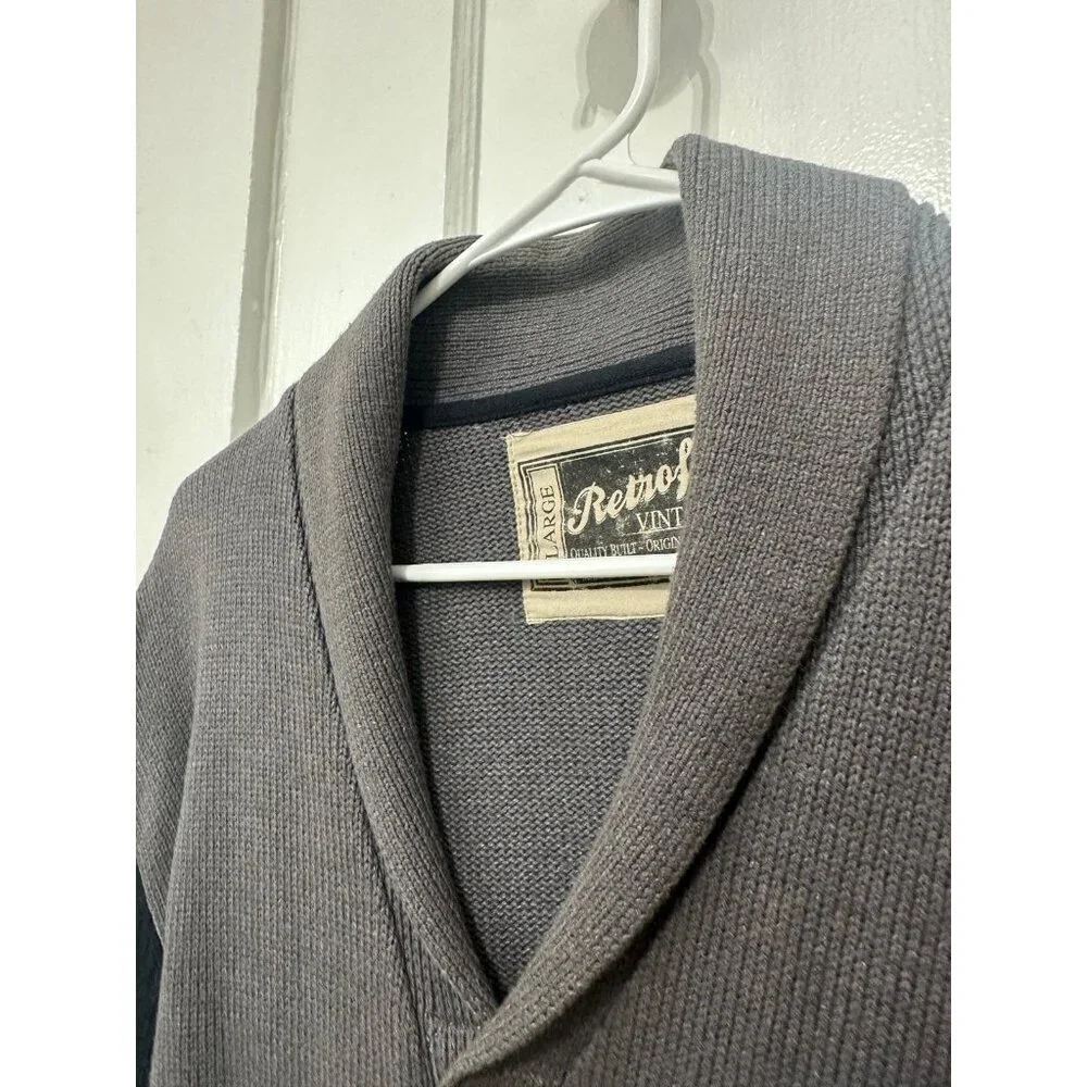 Retro Fit Vintage size large gray sweater